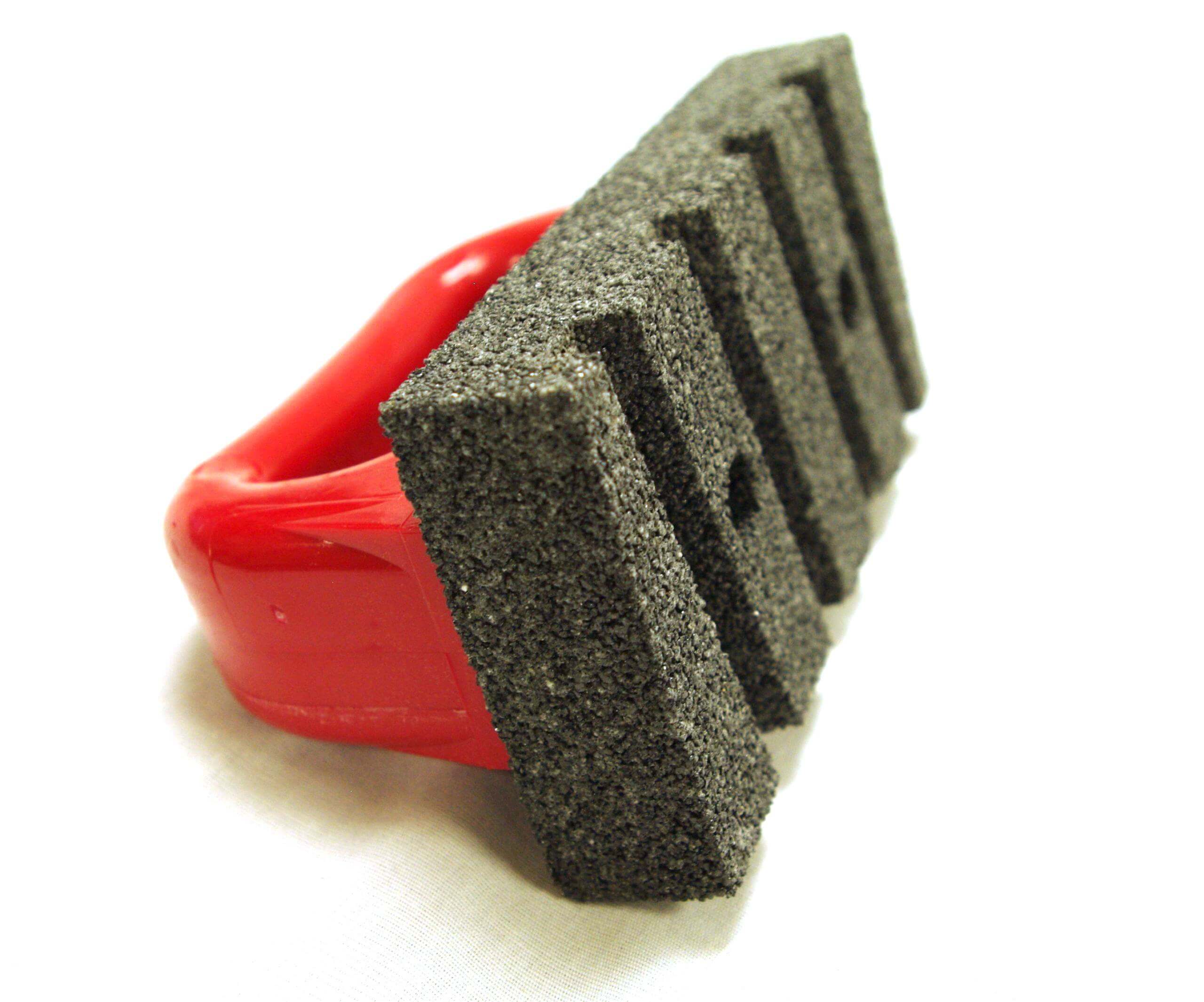 Rub Brick (Angle View)